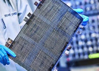 World’s strongest battery could enable lightweight, energy-efficient vehicles