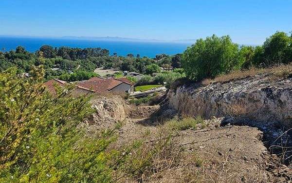 How solar power is keeping one California community alive as the ground shifts