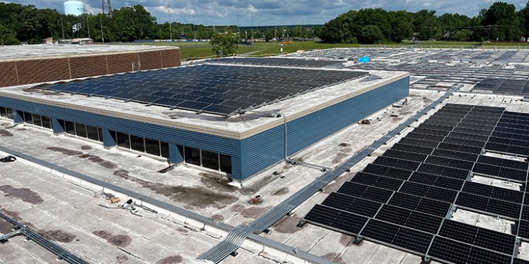 Madison Energy completes 1.8-MW rooftop solar array for Virginia high school