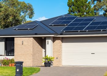 Boost Your Solar Panel Efficiency by Counteracting Dust & Dirt