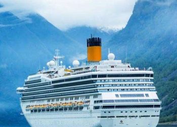 Exploring the cost and feasibility of battery-electric ships