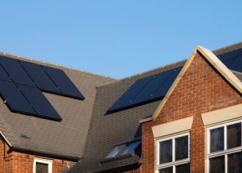 Tapping the Sun’s Power: Maximizing Solar Panel Efficiency During Winter Months