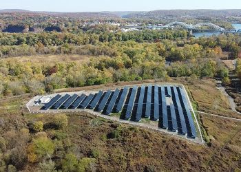 Connecticut town celebrates new 809-kW landfill solar project