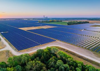 Xcel Energy completes first phase of 710-MW Minnesota solar project