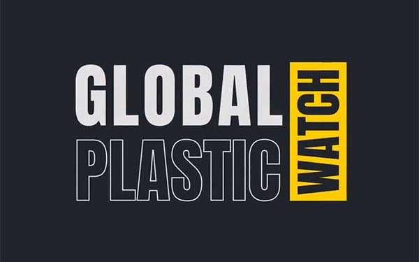 Using sunlight to recycle black plastics