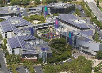 US corporations set new solar + storage deployment records