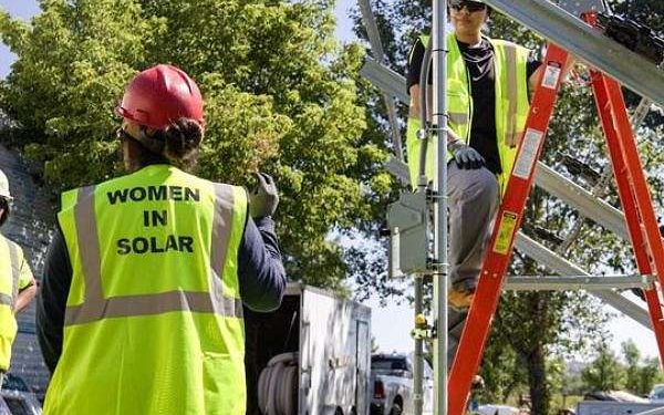 New initiative empowers Native American women with solar training
