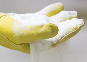 SolarCycle finds domestic soda ash supply for solar glass production