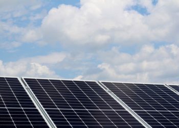 Puerto Rico coalition speaks out to protect solar net metering from oversight board attack