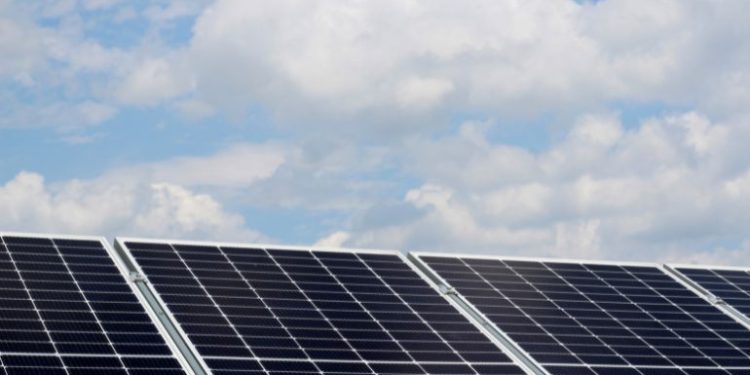 Puerto Rico coalition speaks out to protect solar net metering from oversight board attack