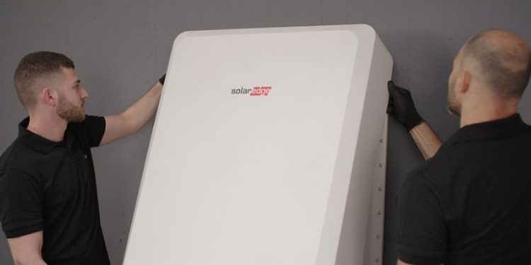 SolarEdge exits energy storage manufacturing