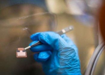 Perovskite advancements improve solar cell efficiency and longevity