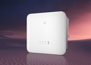 Advanced Hybrid Inverter for Homes