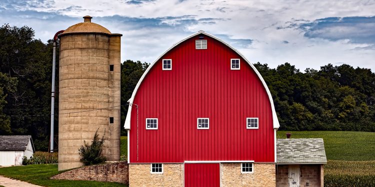 Conservative state legislator org passes resolution supporting solar for farmers
