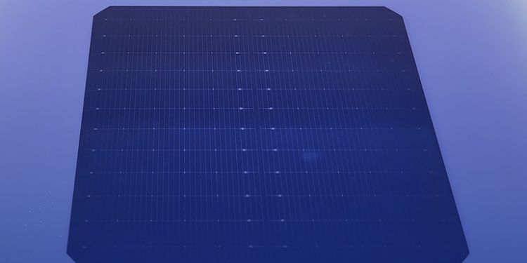 Qcells reaches 28.6% efficiency on full-size tandem perovskite-silicon solar cell