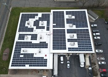 Smart Roofs Solar installs rooftop array for Connecticut printing company