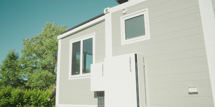 FranklinWH Battery Powering Off-Grid Home in Whangamata, New Zealand