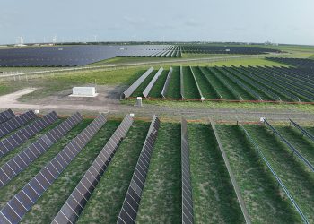 Lightsource bp completes 187-MW ground-mount solar project for Texas manufacturer