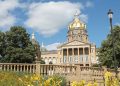 Iowa legislature advances community solar bill