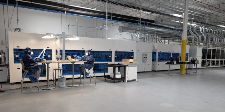 U.S. solar panel manufacturer Bila Solar to purchase domestic cells from ES Foundry