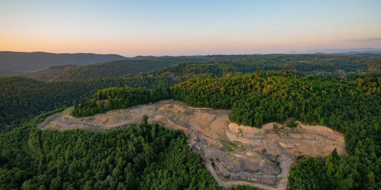 17 solar, storage projects to be sited on former coal mines in the Appalachians