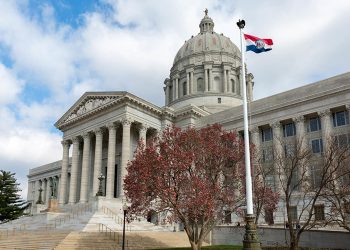 Missouri Republicans introduce community solar pilot program legislation