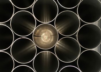 Trump imposes tariffs on steel, aluminum imports