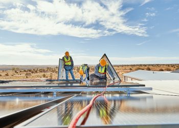 Sunnova cuts 15% of workforce to ‘focus on capital efficiency’