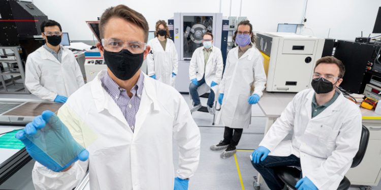 US players in quantum dot technology, perovskites join to advance solar designs
