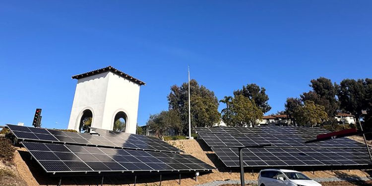 SolMicroGrid installs microgrid solar project for California Chick-fil-A