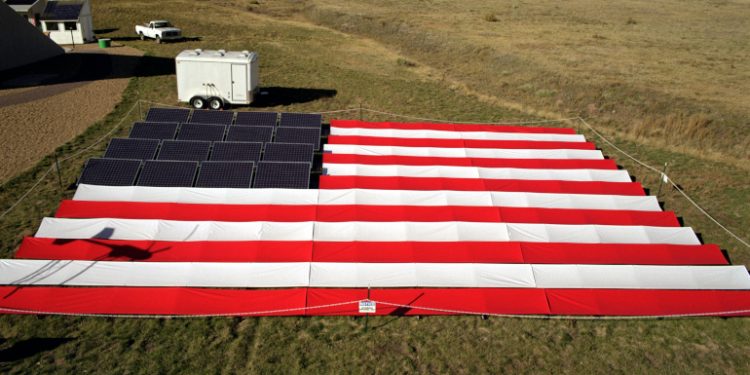 New 100% American silicon solar panel supply chain announced