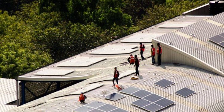 How Solar Plants Are Built