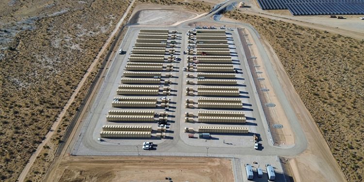 LRE completes 352-MWh co-located battery energy storage system in Kern County
