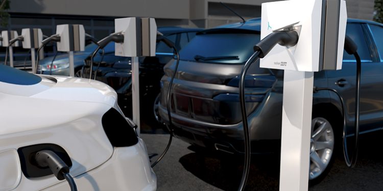 SolarEdge rolls out solar-powered EV charger for businesses