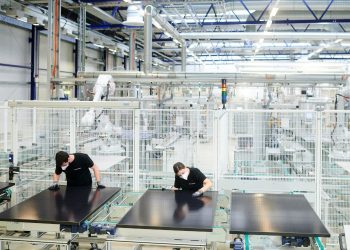 Meyer Burger lays off workforce at Arizona solar panel factory