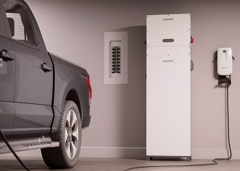 GRID Alternatives building donated Savant energy storage projects in Puerto Rico, Mexico