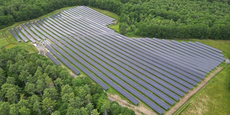 Navisum taps GreenPowerMonitor to manage 150-MW solar + storage fleet