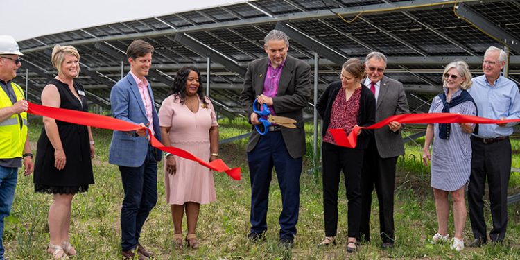 Nexamp cuts ribbon on first “Community-Driven Community Solar” project in Illinois
