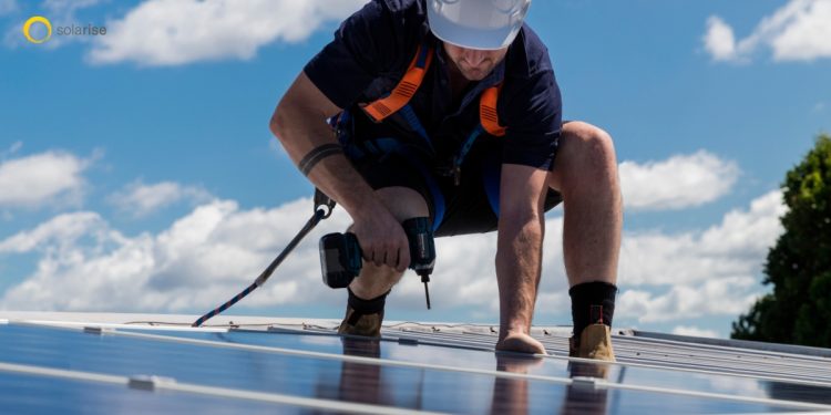 How to Power Your AC With Solar Panels in Colorado