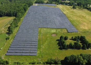 New law allows Maine utilities commission to retroactively change community solar net-metering rates
