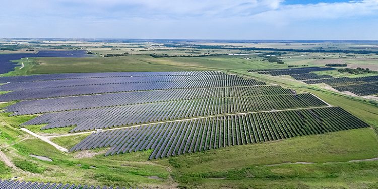 Primergy powers up 408-MW Ash Creek Solar project in Texas
