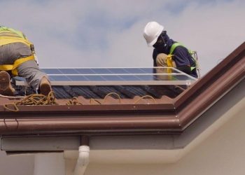 How Solar Panel on Rooftops Add Value to Your Property