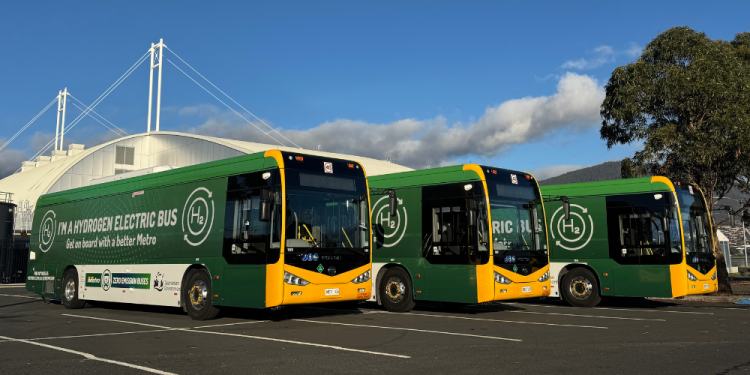 Hydrogen Buses Hit the Road in Tasmania With Local Refuelling Tech