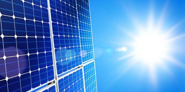 How Does High Heat Affect Your Solar Panel Efficiency?