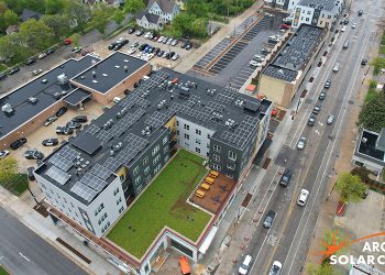 Arch Solar completes rooftop solar project for Wisconsin high school