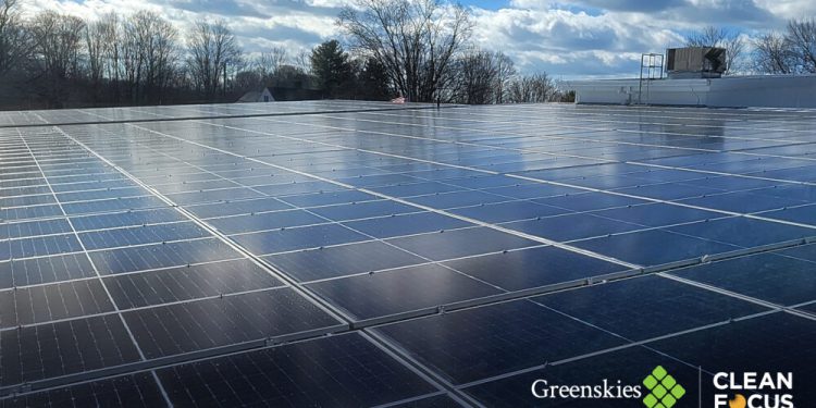 Connecticut YMCA leases roof to Greenskies for grid-connected solar project
