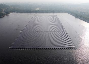 Ciel & Terre unveils honeycomb-shaped floating solar racking