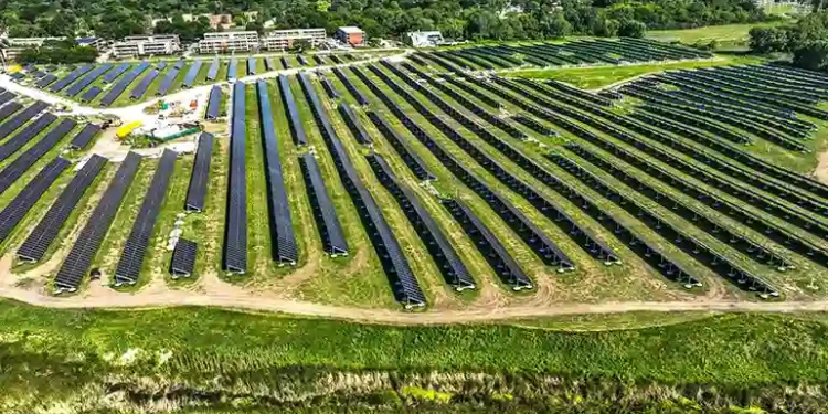 CleanCapital completes construction on two community solar projects on Superfund sites