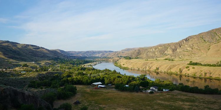 Washington tribes set to deploy multiple solar-powered microgrids across reservation