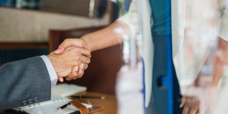 RE+ Events partners with GRID Alternatives for clean energy job fairs through 2026